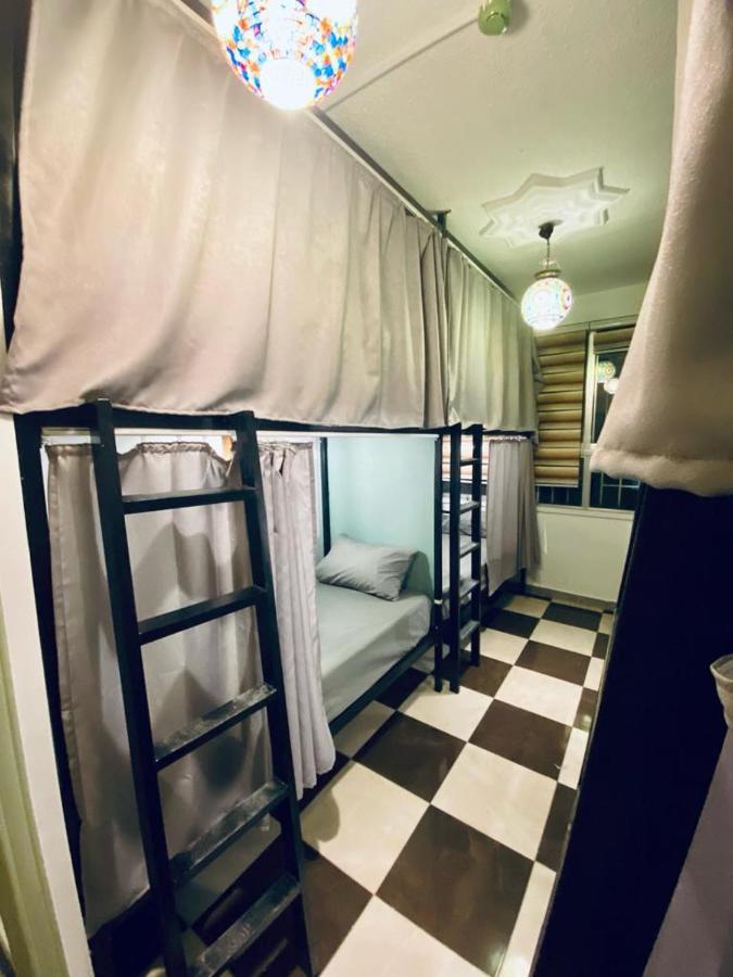 Friends Oasis Hostel Akaba Buitenkant foto